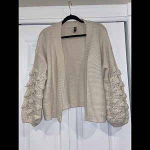 Chunky knit balloon sleeve cardigan